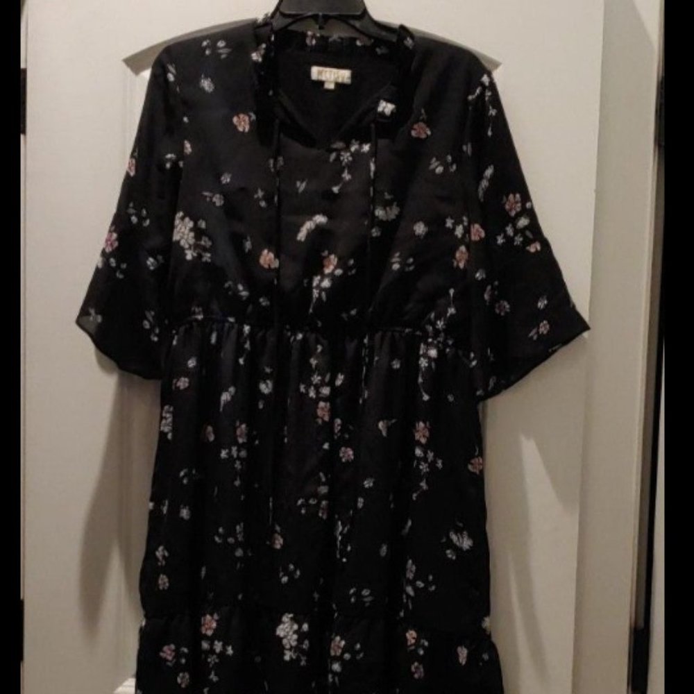 Metisu Black Floral Dress 2XL